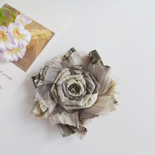 junk journal/art journal/fabric roses
