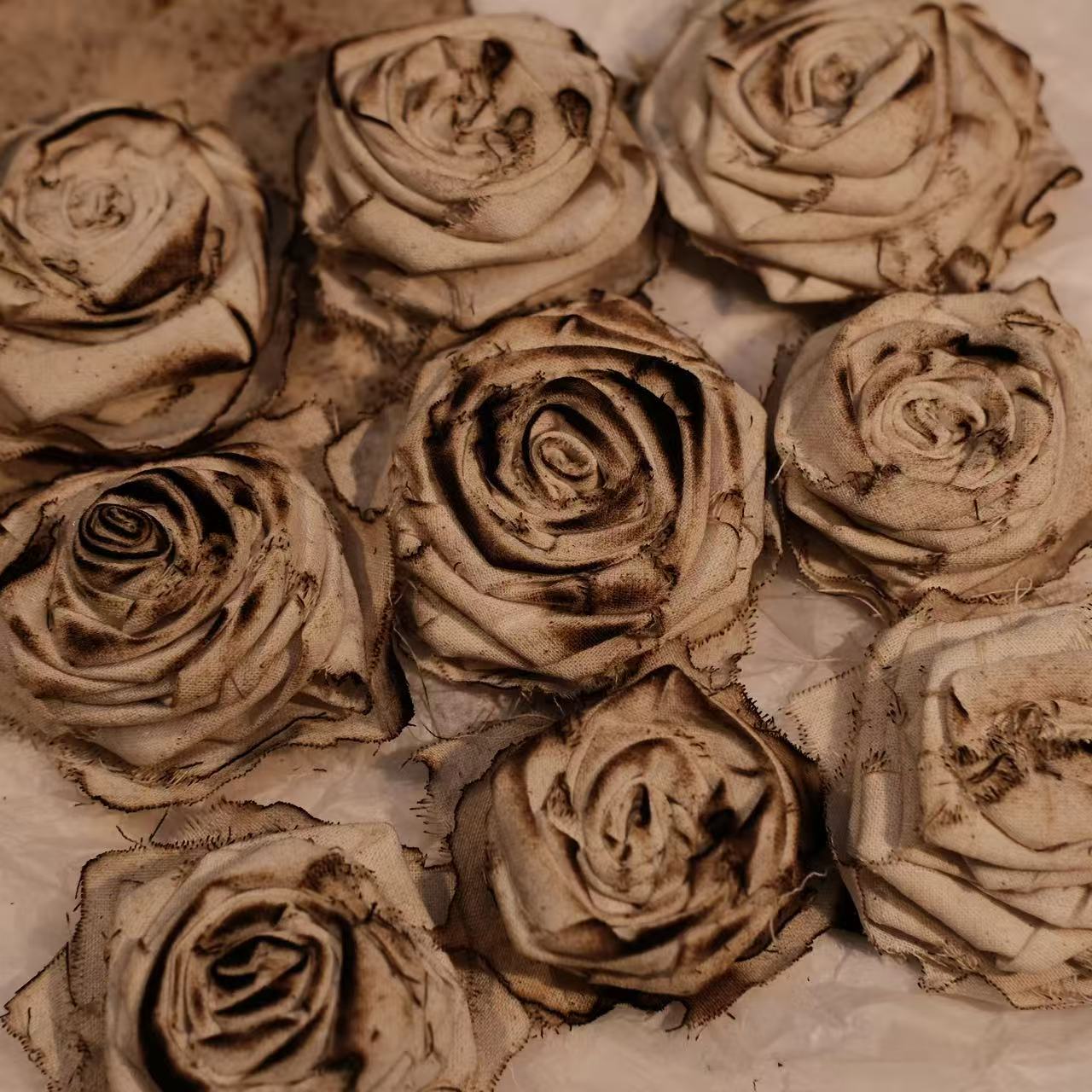 junk journal/art journal/fabric roses
